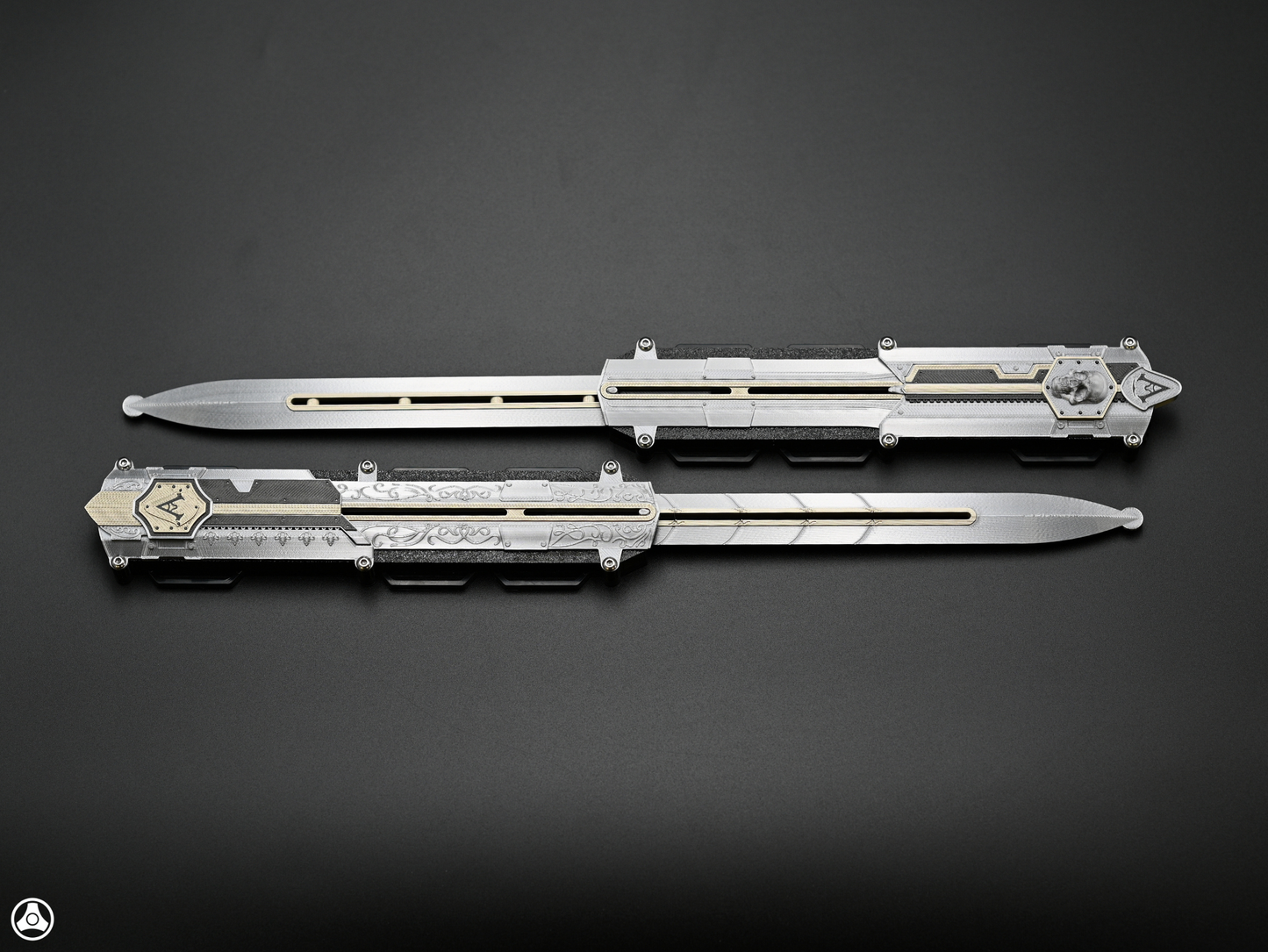 V2 Assassin's Black Flag Edward Kenway Hidden Blade Pair Premium Edition
