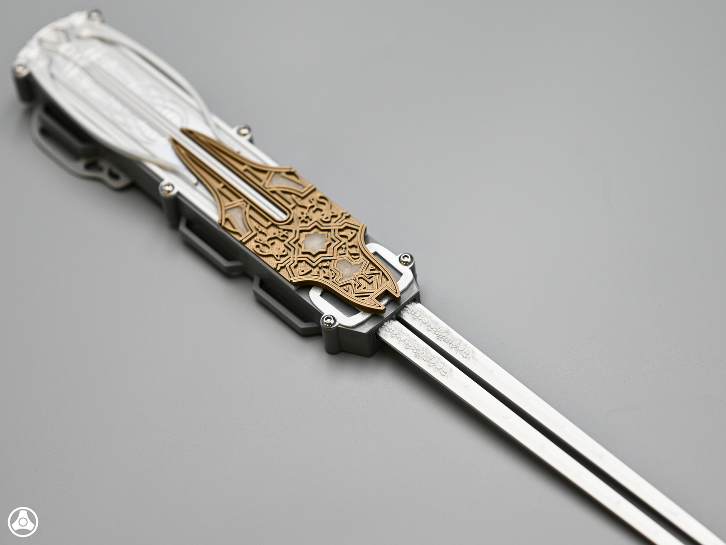 RAWICE CREATIONS V2 Assassin's Maria Hidden Blade - AC Movie Blade