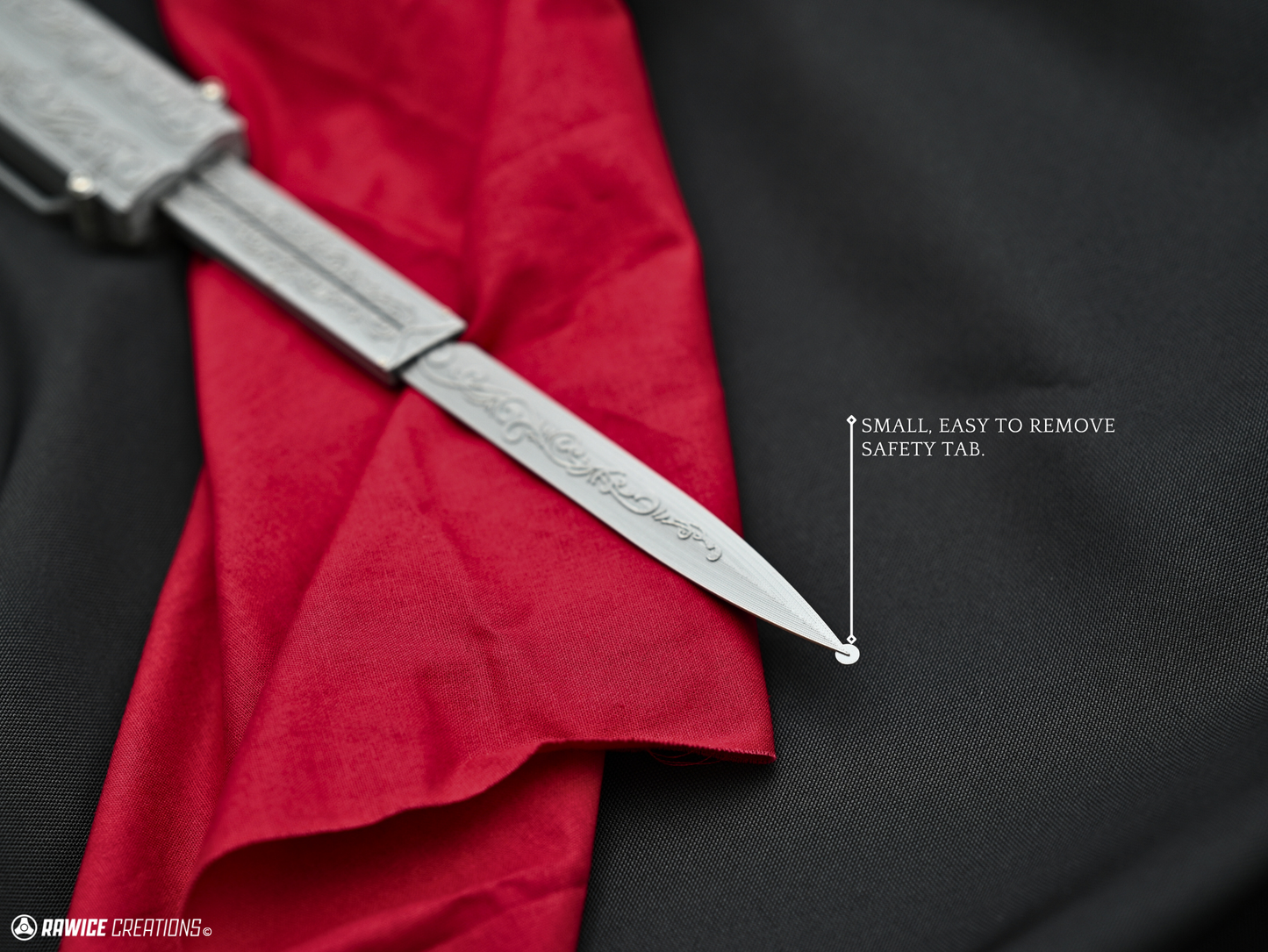 V2 Assassin's Ezio Revelations Classic Hidden Blade