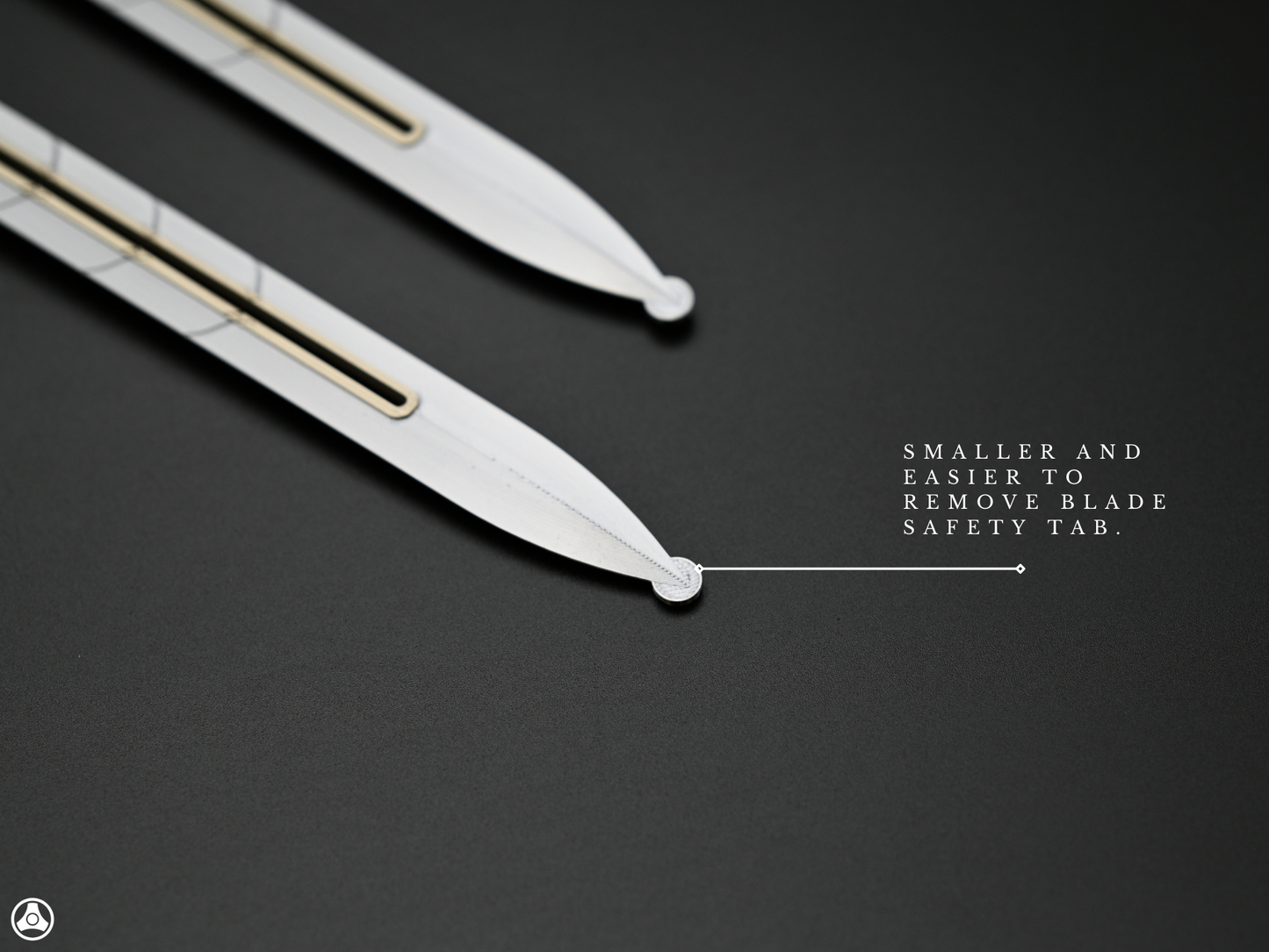 RAWICE CREATIONS V2 Assassin's Black Flag Adewale / Mary Read Hidden Blade Pair Premium Edition