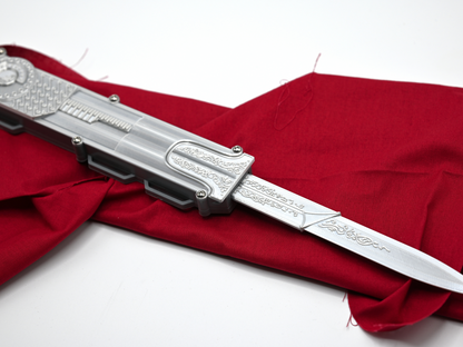 V2 Assassin's Brotherhood Ezio Auditore Hidden Blade Premium Edition