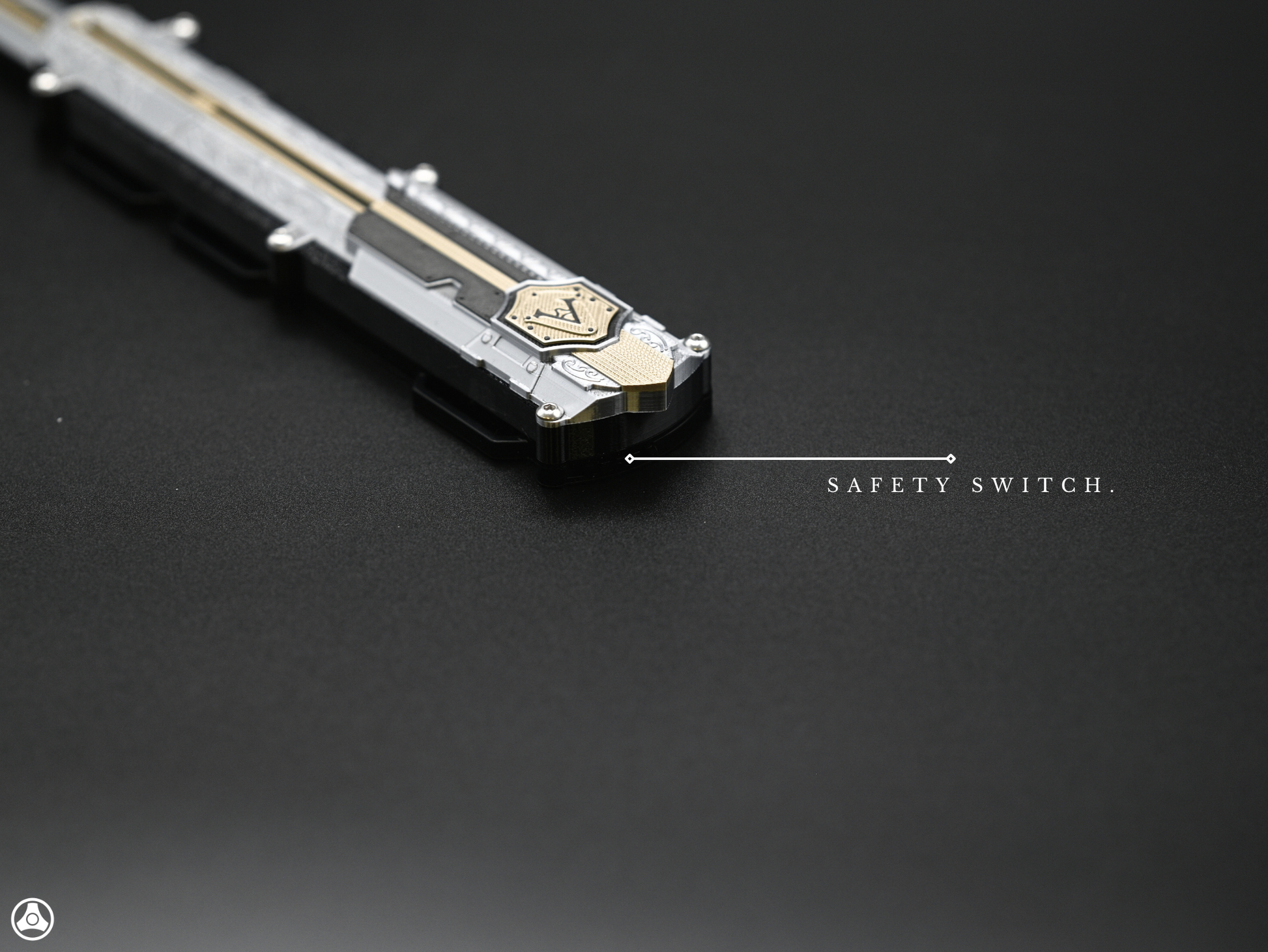 RAWICE CREATIONS V2 Assassin's Black Flag Adewale / Mary Read Hidden Blade Premium Edition