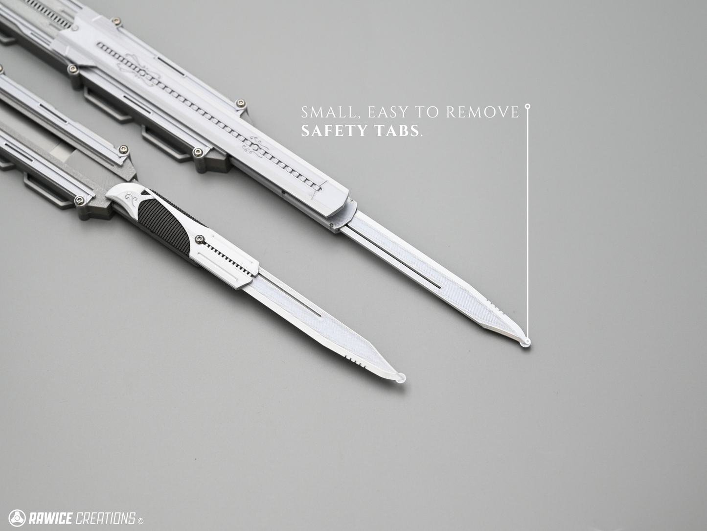 RAWICE CREATIONS V2 Assassin's AC III Haytham Kenway Hidden Blades (Blade Pair)