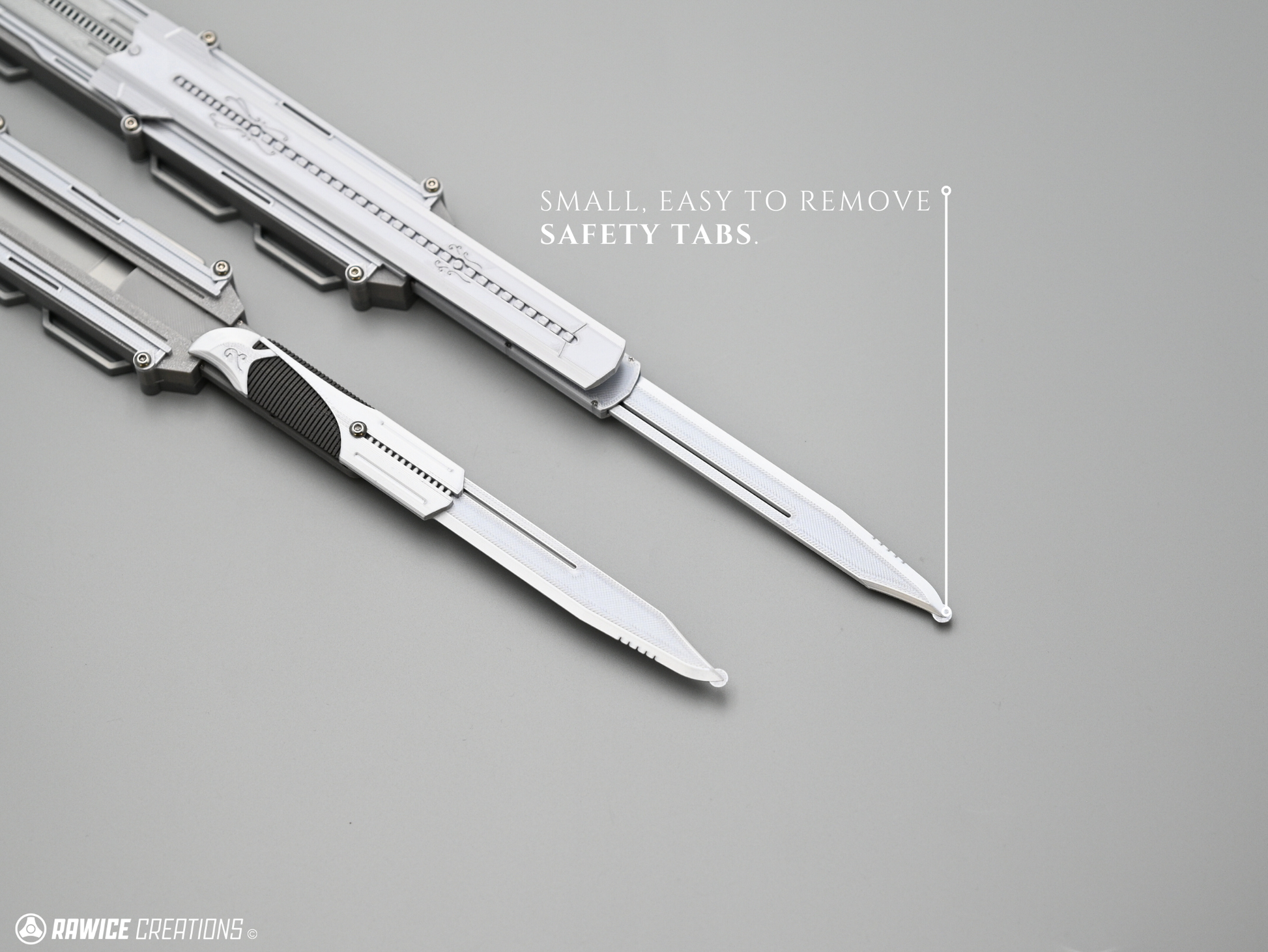 RAWICE CREATIONS V2 Assassin's AC III Haytham Kenway Hidden Blades (Blade Pair)