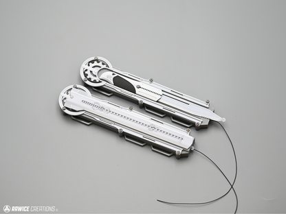 RAWICE CREATIONS V2 Assassin's AC III Haytham Kenway Hidden Blades (Blade Pair)